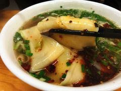 -马德元纯汤牛肉面(太奥广场店)