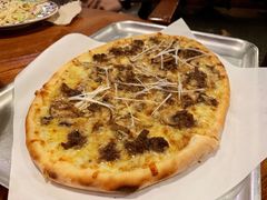 烤牛肉披萨-I HOLIC艾豪丽披萨(KKone店)