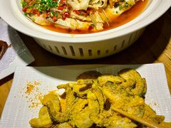 -小三峡食府(西五路店)