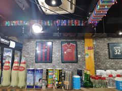 大堂-老红桥炸灌肠牛肚锅烧烤(定福庄店)