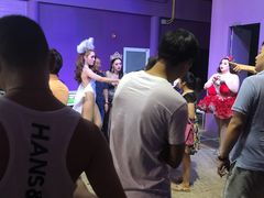 -西蒙人妖秀