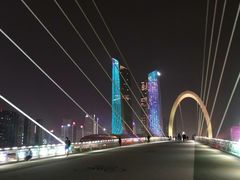 -南京眼步行桥