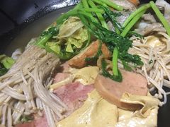 -万记麻辣烫国展总店