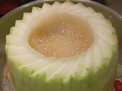 -得意咚瓜·顺德鱼生·冬瓜火锅(深圳首店)