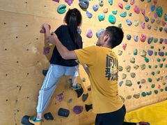 -问山MountQuest攀岩馆