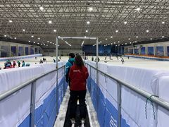 -乔波室内滑雪场