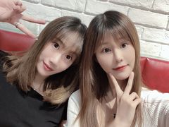 -青瓦炭韩潮烤肉(花园道店)