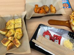 香蒜松软方方包-达美乐比萨(大冲店)