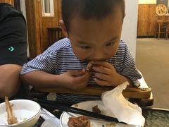 -李东农庄(中南百草园地标店)