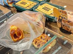 -昆明冠生园·蛋糕·面包(朗悦湾店)