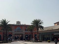 -佛罗伦萨小镇广佛名品奥特莱斯(疏港路店)