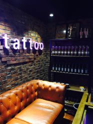 -鳌首刺青纹身 穿孔饰品店