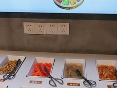-怪噜范·老贵阳街头名小吃(汇金星力城店)