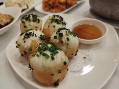 蟹肉生煎-瑞福园联谊餐室(茂名南路店)