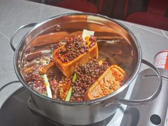 -金龙大四喜牛肉火锅