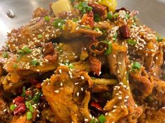 -张大师鸭爪爪特色干锅(南湖店)