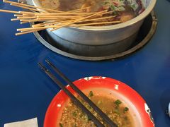 -马路边边 传媒大学店