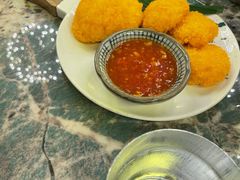 Golden虾饼-浩海火燒雲傣家菜(芮欧百货店)
