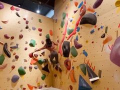 -Upper Climbing Gym 攀岩(华侨城店)