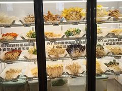 -牛小嫩串串火锅(老国贸总店)
