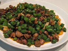 金丝乳鸽-琬苑鸽庄·川粤融合菜(解放碑总店)