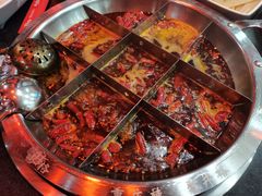 翻滚的九宫格-井格重庆火锅(西直门凯德Mall店)