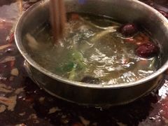 -山城年华老火锅(玉林店)