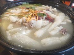-罗记又添缘竹荪山药鸡·野生菌火锅(西园南路店)