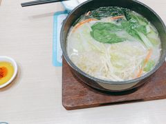 -灵芝妹子海鲜米线(凯德和平广场店)