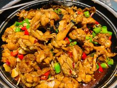 青椒紫苏味-蛙小侠·沸腾砂锅(南山欢乐颂店)