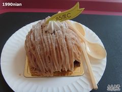 栗子晚礼服-85度C(南京珠江华海店)