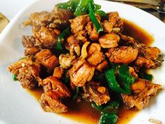 生爆土鸡-金善卷土菜馆
