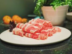 雪花牛肉-捞王猪肚鸡火锅(财富中心店)