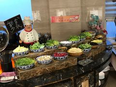-润增大酒店自助餐厅