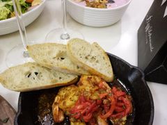 -théATRE茶聚场·餐厅(环球金融中心店)