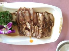 猪耳朵-唐晋人家(源深路店)
