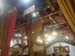 -老牌坊云南鱼豆花火锅(爱建店)
