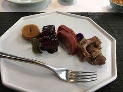 -荷风细雨·中国茶宴(碧云店)