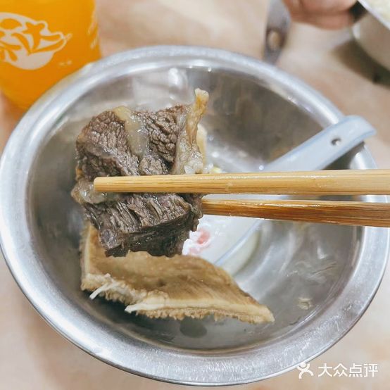 御辇曾成宗牛肉馆(泉安北路店)