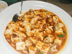 麻婆豆腐烧鱼肚-京味斋·北京烤鸭(北京南站洋桥店)