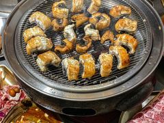 -围炉肉舍•炭烤活鳗•丹东海鲜烤肉(步行街店)