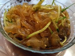 凉拌海蜇皮-小叶大馅饺子城