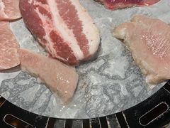 -烤路里·韩国品质自助烤肉(石路天虹4号店)