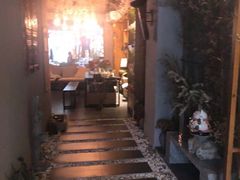 -泰·菩提树下[泰式按摩x精油SPAx肩颈头疗](新景店)