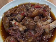 微辣辛辣猪蹄-贤花饭店(城阳店)