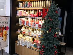 零售区-星巴克(六合路店)