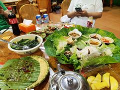 -沐毫傣泐云南菜孔雀宴•手抓饭傣味烧烤(曼听公园店)