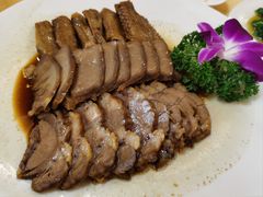 卤水掌亦拼盘-旺富东海大酒楼(海鲜街店)