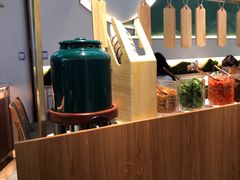 -百春原湖南牛肉粉(百联世纪店)