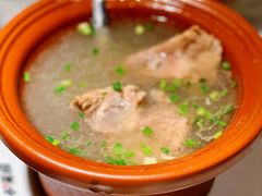 瓦罐筒骨汤-小菜园新徽菜(常州金坛吾悦店)